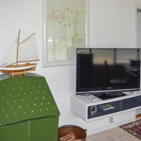 Two-bedroom In Albak * Ålbæk